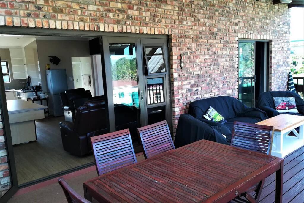 2 Bedroom Guest Suite At A-Frame Glengariff Beach Glen Eden Eksteriør bilde