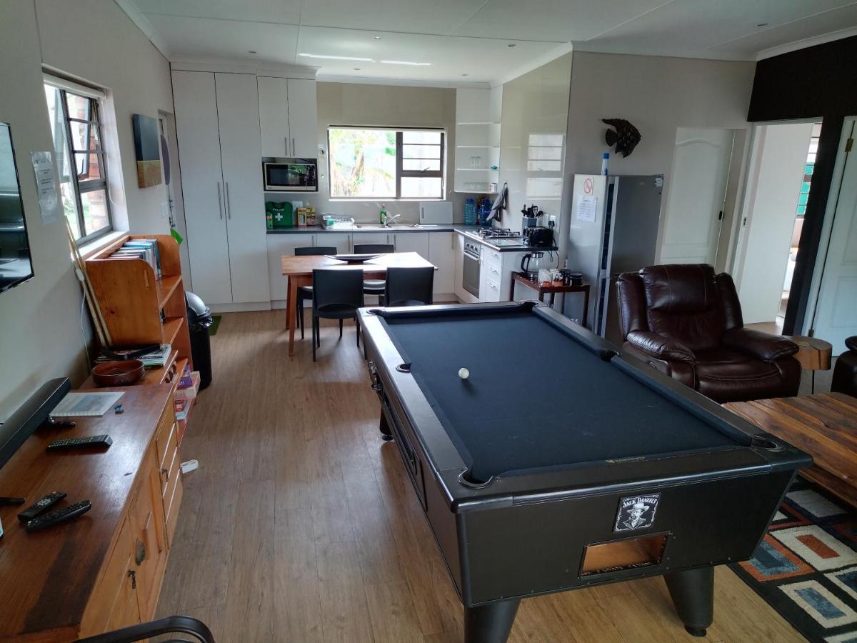 2 Bedroom Guest Suite At A-Frame Glengariff Beach Glen Eden Eksteriør bilde